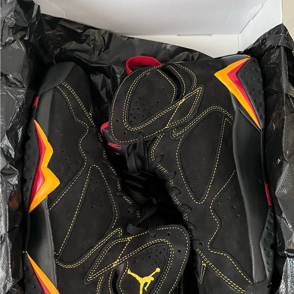 Air Jordan 7 - Picture 4 of 5